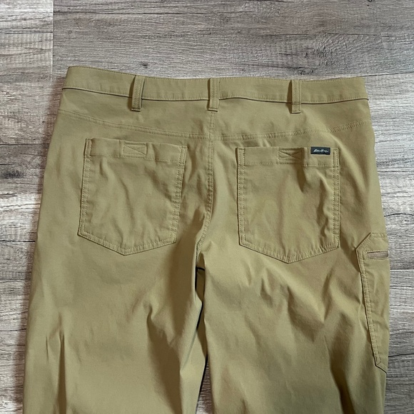 EDDIE BAUER Men's Rainier Pant (Size 38x32) - Picture 8 of 15